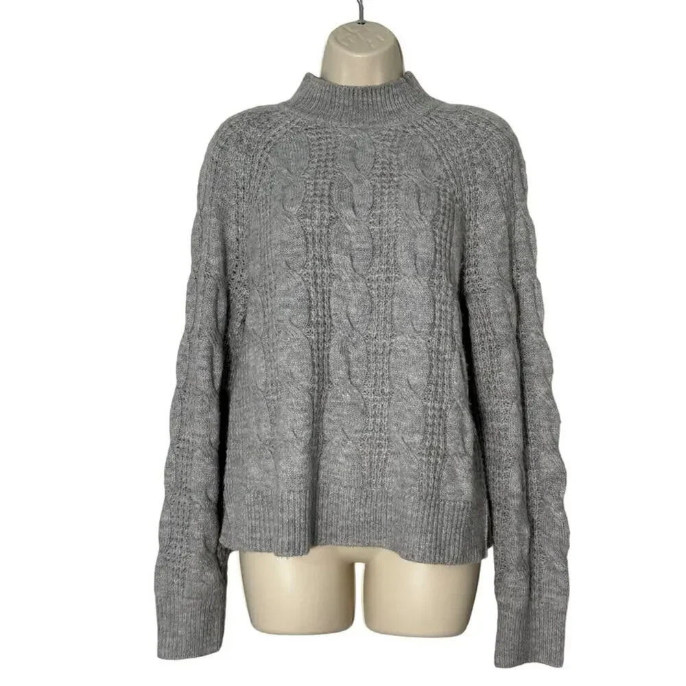 J. Crew Womens Gray Chunky Cable Knit Sweater Size M‎